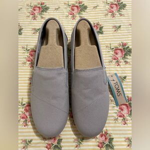 TOMS Women's Redondo Loafer Flat